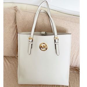 Michael Kors tote bag